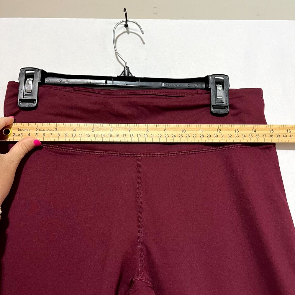 Fabletics Reflective Powerlite 7/8 Leggings Women's Large Burgundy Logo Mid Rise - Picture 5 of 8